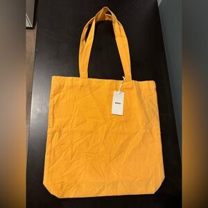 BNWT Baggu Merch Tote in Cantaloupe